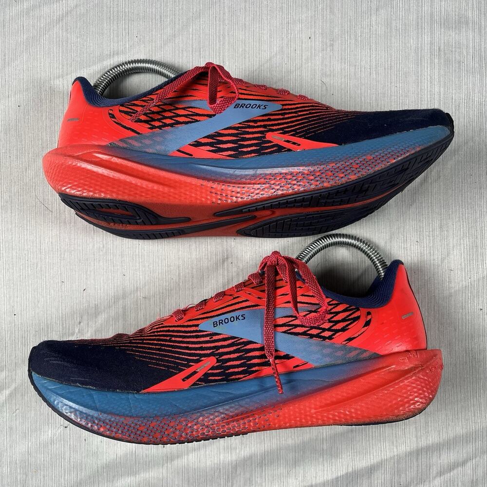 Brooks Hyperion Max Women’s Size 7.5 Red Blue Running Fitness Shoes 1203771B659